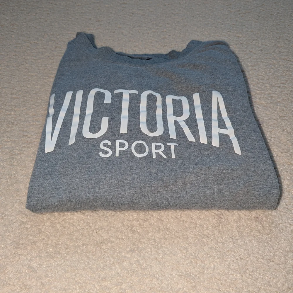 Victoria's Secret Gray Long Sleeve Shirt - Picture 3 of 4